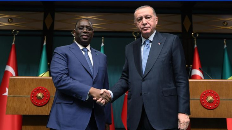 Cumhurbaşkanı Erdoğan, eski Senegal Cumhurbaşkanı Sall ile telefonda görüştü